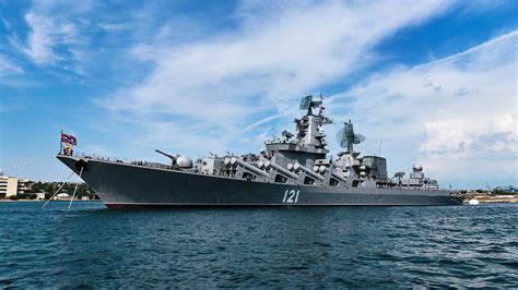 Российский крейсер «Москва» отправят к побережью Сирии для перехвата ...