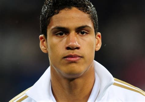 Raphael varane biography with his personal life, net worth, age, born. Bola Tangkas: Profil Lengkap Raphael Varane