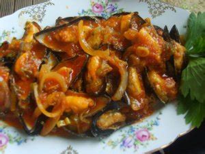 Berikut resep cara memasak kerang hijau saus tiram dengan ciri khas beserta cangkangnya, merupakan hidangan seafood yang paling banyak digemari. Resep Kerang Masak Tumis Kecap | Resep Masakan Nusantara