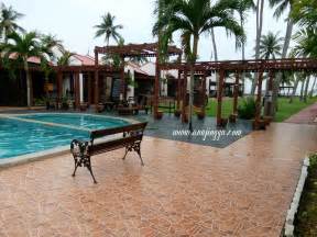 Resort tepi pantai from yu sing. Chalet Tepi Pantai Di Shah's Beach Resort, Melaka