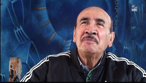 VIDEO Nostalgia pura de Carlos El Cañas Zárate en charla con Pepe