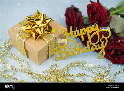Happy Birthday Card Red Roses Hi Res Stock Photography And Images Alamy