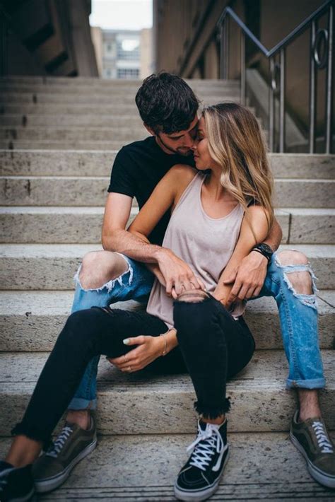 25 Incredibly Cute Couple Photos To Inspire Fancy Ideas About Everything