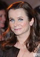 Photo: Emily Watson attends the premiere of "War Horse" in London ...