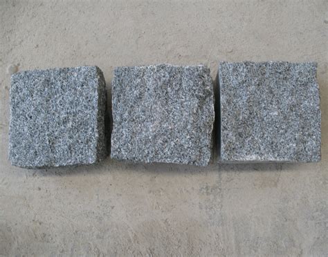 G654 Grey Granite Cobbles China Paving Stone Chinese Landscaping Stones