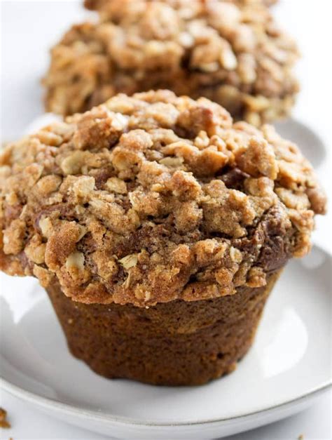 Place the oats in the blender or food processor and blend until they form a fine flour, stopping to stir occasionally. Gluten Free Pumpkin Streusel Muffins | Recipe | Muffins ...