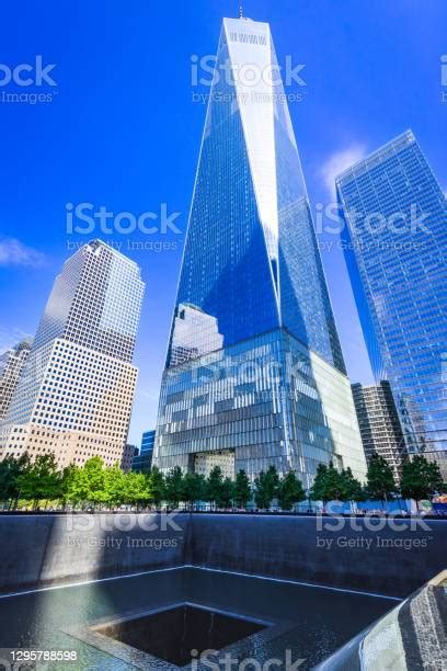 New York City Usa Manhattan And One World Tower Stock Photo Download