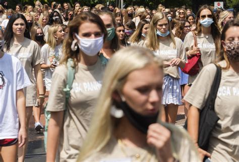It Is What It Is Uga Students Make Do Amid Historic Pandemic