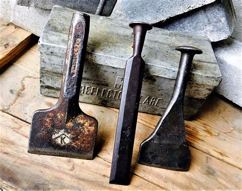 Set Of 3 Vintage Metal Carving Tools Chisels Etsy Carving Tools