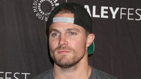 What You Dont Know About Stephen Amell