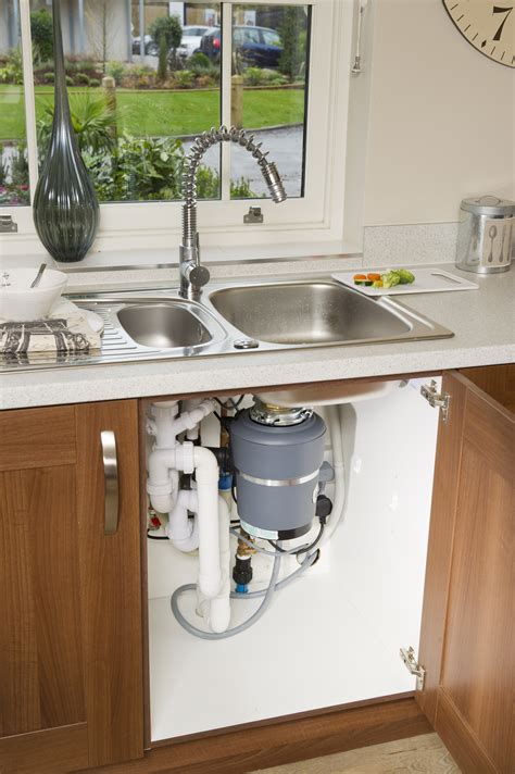 Plug up the sink drain with a tight seal. Innovation - Low and Behold