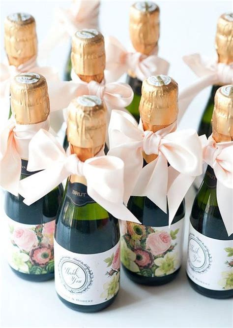 Edible Wedding Favors Your Guests Will Love