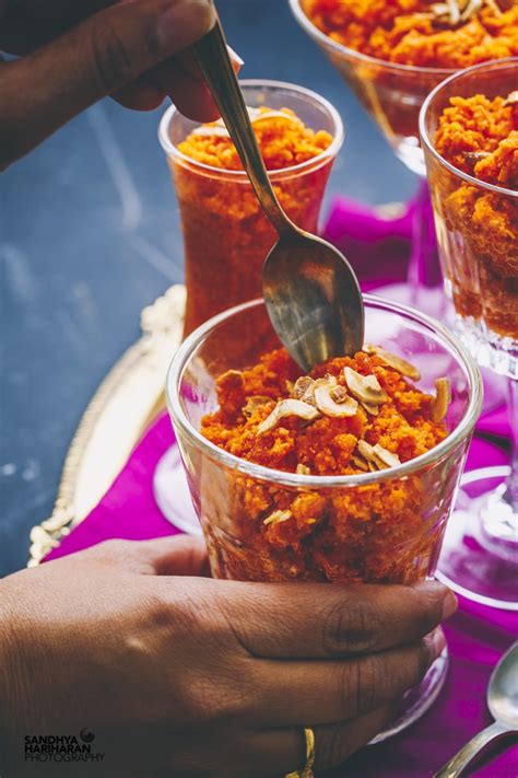 Gajar Ka Halwa Recipe With Khoya Indian Carrot Pudding