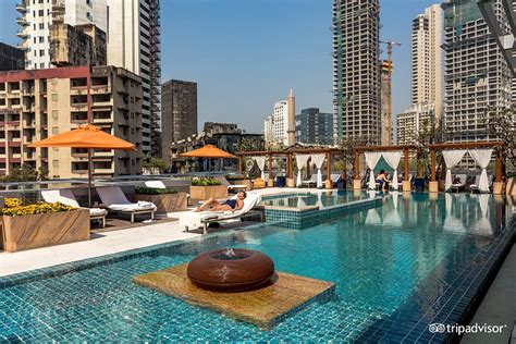 Four Seasons Hotel Mumbai Pool Pictures And Reviews Tripadvisor