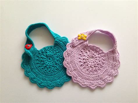 How To Crochet Baby Bib Motif 2 Crochet Baby Bibs Baby Bibs Patterns