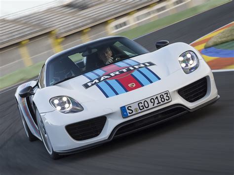 2014 Porsche 918 Spyder Weissach Package Martini Racing