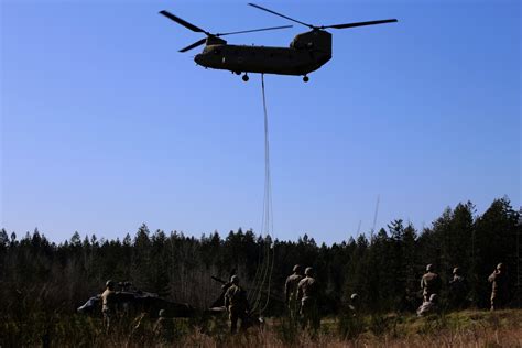 Dvids Images Washington National Guard Chinook Conducts Sling Load