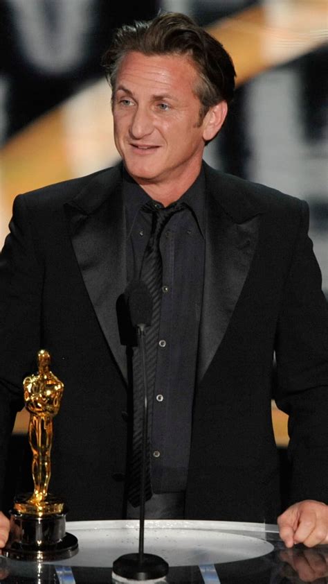 Sean justin penn (born august 17, 1960) is an american actor, director, screenwriter, and producer. Sean Penn Says He's 
