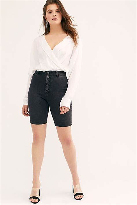 Denim Bermuda Shorts Trend 10 Pairs To Shop Stylecaster