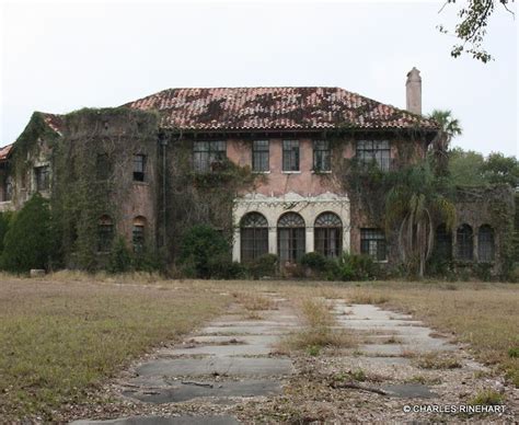 Abandoned Howey Mansion In Howey In The Hills Florida Flickr