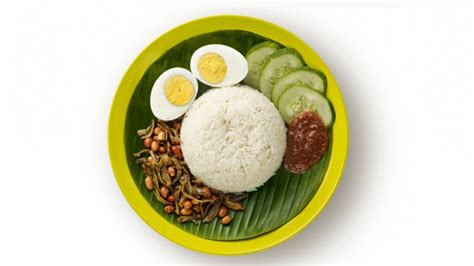 I've not actually heard of this nasi lemak place in seapark until my friend told me about it. Nasi Lemak: A Popular Local Dish - Visit Singapore ...