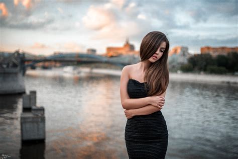 Face Sunlight Women Model Portrait Sunset Brunette Reflection