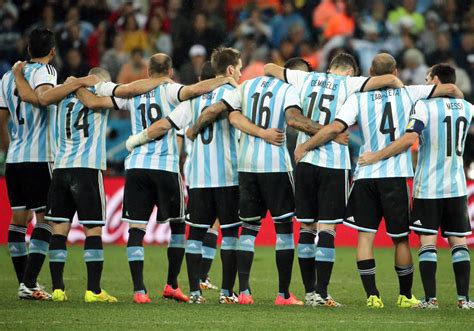 El seleccionado argentino reconoció el metropolitano de. Esta fue la formación de Argentina - Mundial Brasil 2014 ...