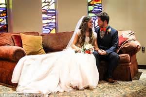 Jessa Duggar Shares 100 Never Before Seen Wedding Photos Daily Mail Online