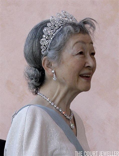 The Japanese Honeysuckle Tiara In 2023 Royal Crowns Royal Tiaras