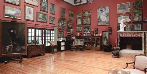 El museo sorolla de madrid está instalado en lo que fue casa y estudio de sorolla en los últimos años de su vida, esta casa museo recoge la mejor colección de cuadros del pintor, con obras como. Sorolla Museum