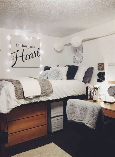 50 Stunning Comfy Dorm Room Decor Ideas College Bedroom Decor Dorm Bedroom College Room Bed