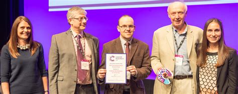 Birmingham Team Awarded Cancer Research Uk Prize