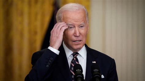 Bidens Stumbling Could Allow Someone ‘trump Ish To Take His Place