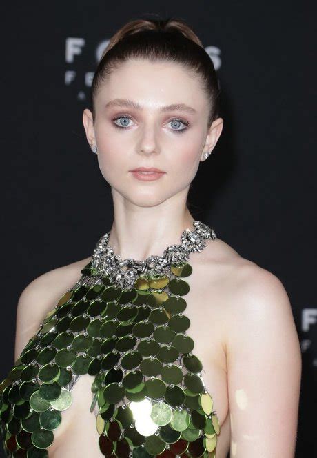 Thomasin McKenzie Boyfriend