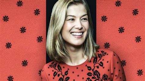 Rosamund Pike ‘we Are Really Seeing Journalists Under Threat