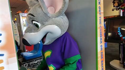 Chuck E Cheese Cute And Funny Moments May 2019 Youtube