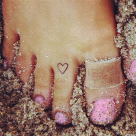 Celebrity Foot Tattoos Steal Her Style