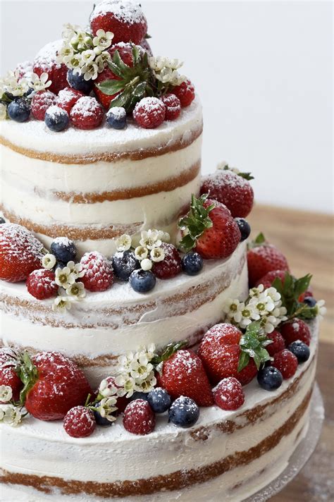 Hochzeitstorte Geburtstagstorte Anleitung und Rezept für wunderschönen Naked Cake mit