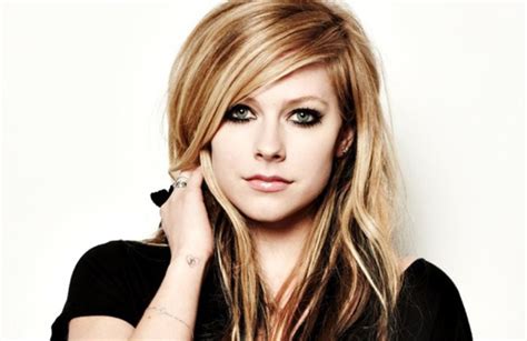 Maybe you would like to learn more about one of these? Avril Lavigne HairStyles (Women HairStyles) - Women Hair ...