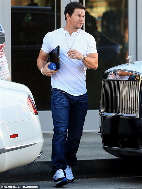 Mark Wahlberg Shows Off Muscular Arms In Beverly Hills Mark Wahlberg