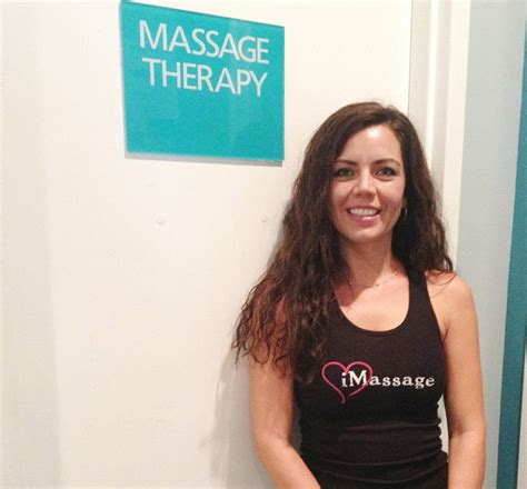 massage therapist that does house calls sarai worth