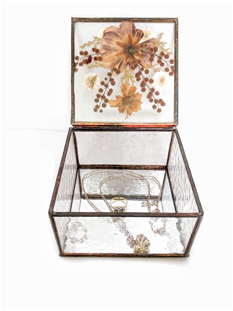 Pressed Dried Flowers Glass Jewellery Box With Mirror Etsy Glass Jewelry Box Dried Flowers