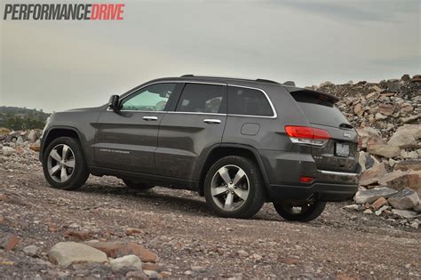 It was unveiled at the 2009 new york auto show. 2014 Jeep Grand Cherokee Limited V6 review (video ...