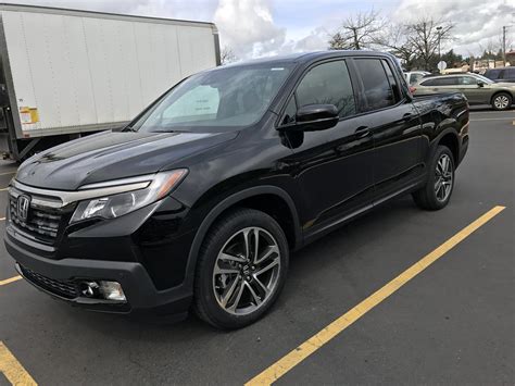 Research honda ridgeline model details with ridgeline pictures, specs, trim levels, ridgeline history, ridgeline facts and more. 2017 Black Edition with 20" MDX wheels - Honda Ridgeline ...