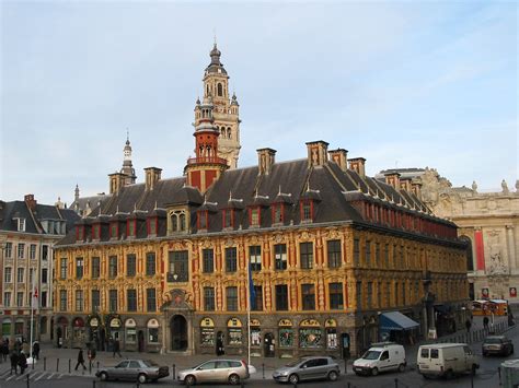 Loscxnb, unis comme jamais dans la ville de lille. File:0 Lille - Vieille bourse du travail 051201b.JPG - Wikimedia Commons