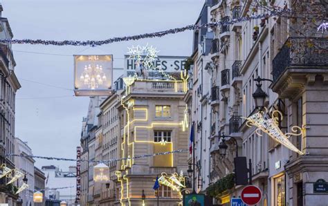 A 2019 Guide To Christmas In Paris Celebrate The Season Like The