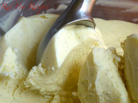 Foodista | Recipes, Cooking Tips, and Food News | True vanilla ice cream