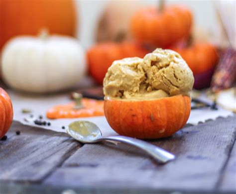 Fresh Pumpkin Pie Ice Cream