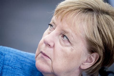 Merkel Efter Tysk Smitterekord Svære Uger Venter Os Bt Udland