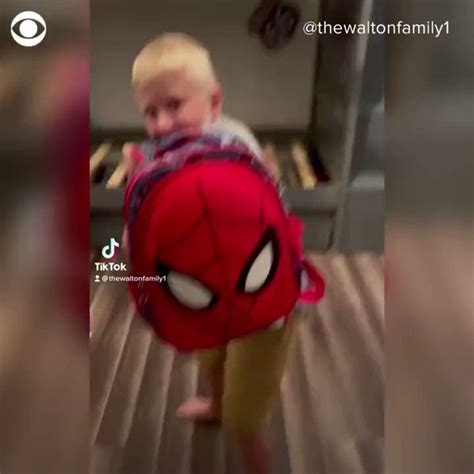 Cbs News On Twitter Mom Teaches Her 5 Year Old Son What To Do If There S Ever An Active